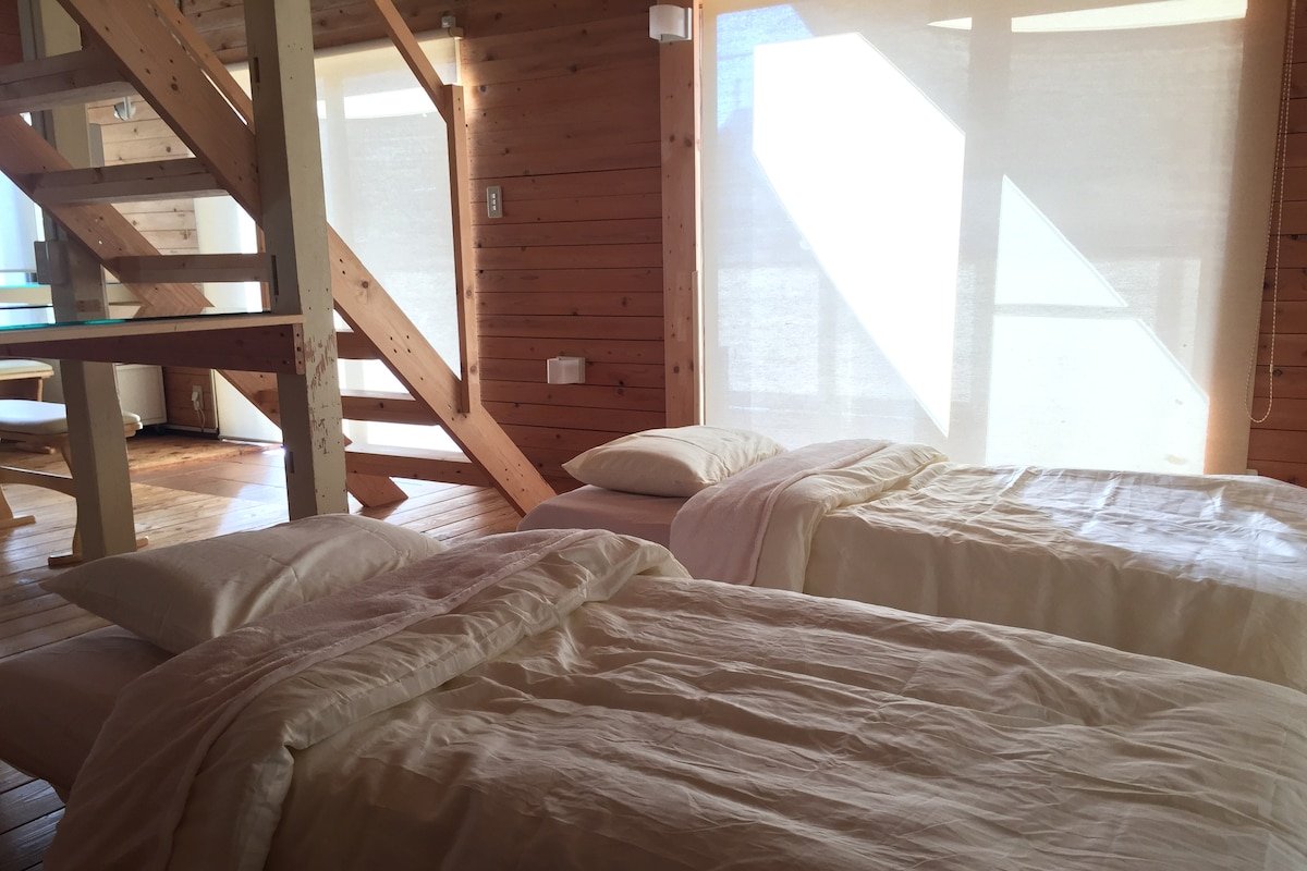 Private house in Tokyo with Recording Studio gallery image 5