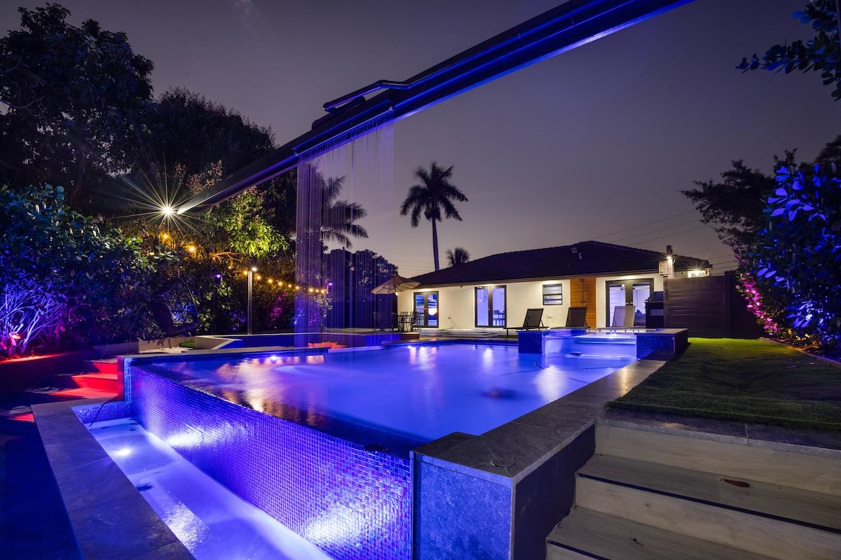 Casa Iguana/LuxWaterfront Oasis/3bedroom/2bath gallery image 2