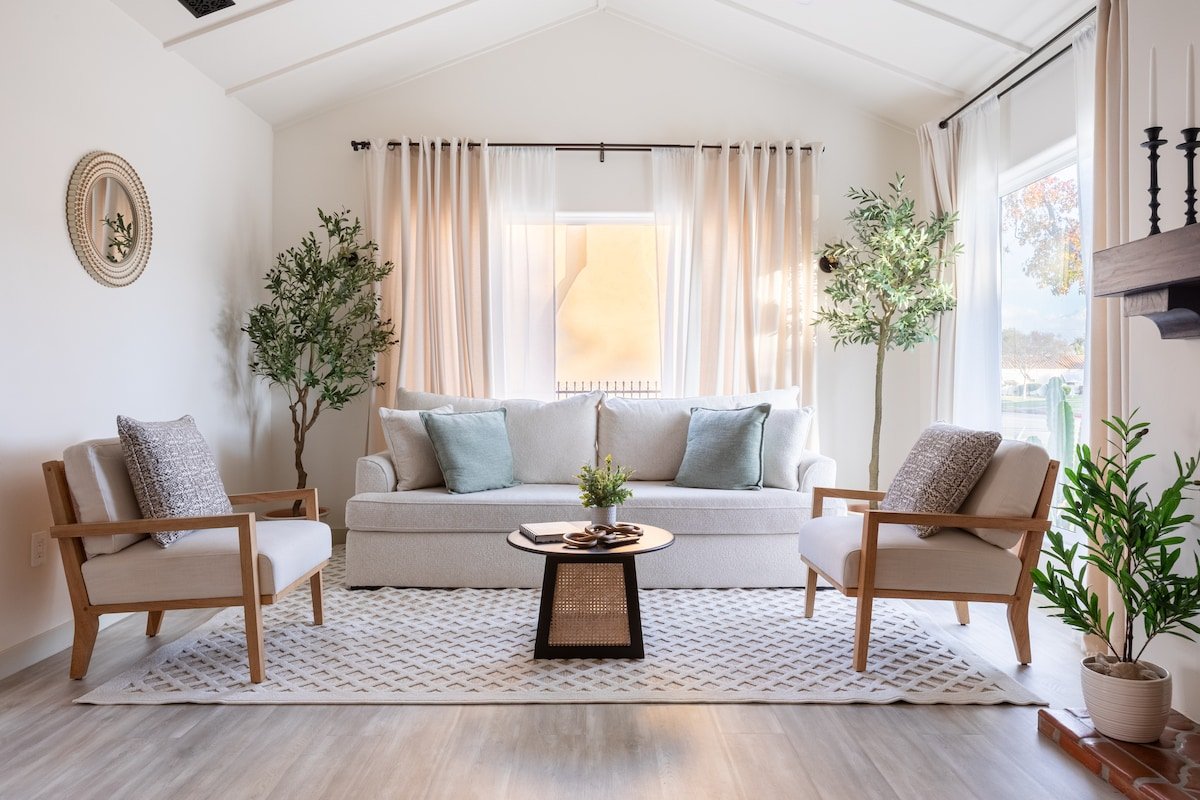 Casa Alhambra near DTLA w/Jacuzzi & King Beds gallery image 5