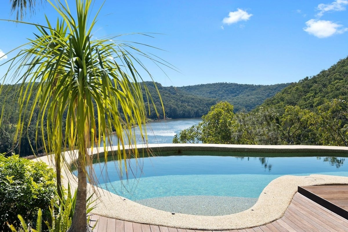 River Point Retreat | Breathtaking views in nature gallery image 4