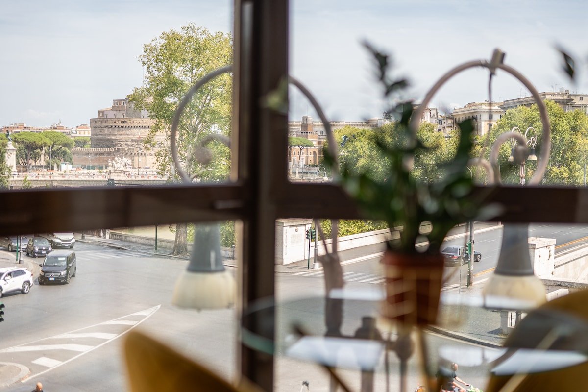 BigFamilyRome – Navona/Vatican – 4 rooms – 8pax gallery image 3