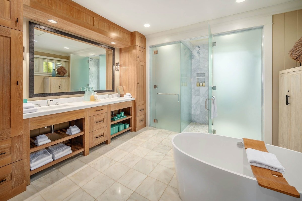 Lodge at Kukui’ula Bungalow 8 gallery image 5