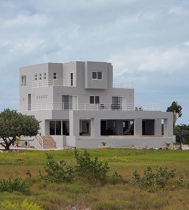 Casa De Tortuga – 4 bed villa sleeps 8-10!