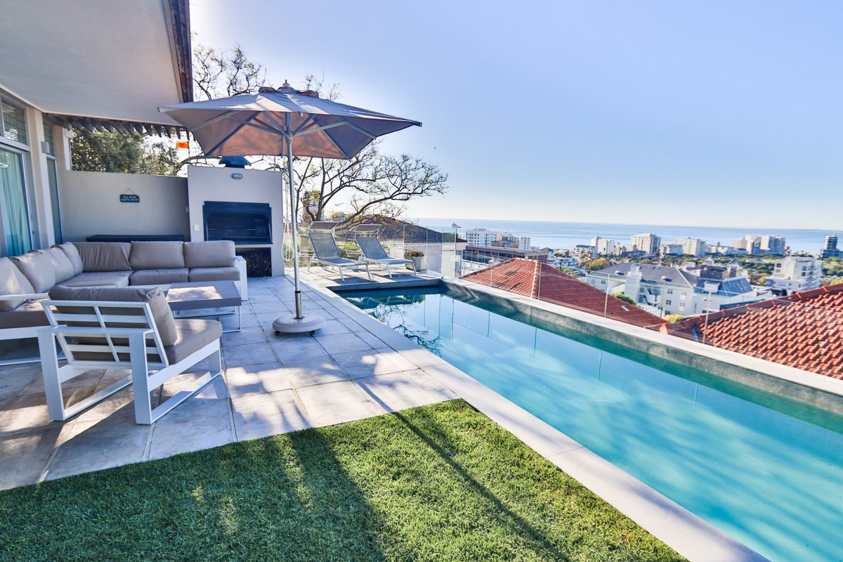 Spectacular, perfectly located 5bedroom city villa