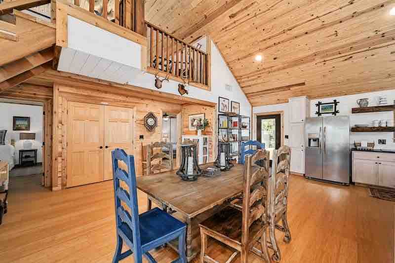 Thistle Rock Ranch House gallery image 5