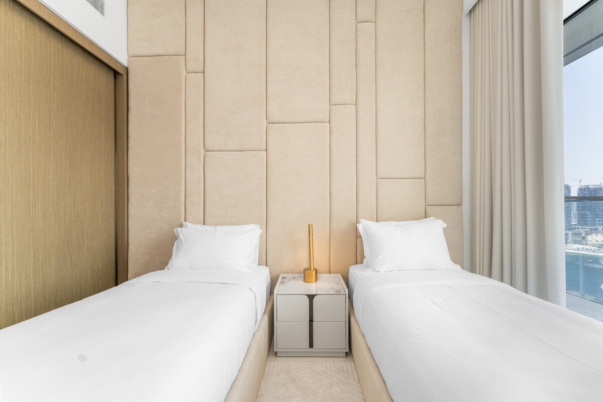 Upscale 2-BR w/ Sea View | Grand Bleu by Elie Saab gallery image 5