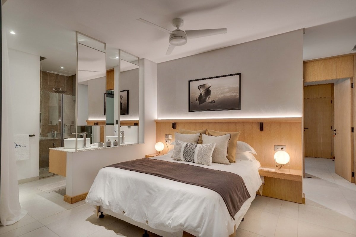 Luxury Golf and Beach Villa Djan gallery image 2