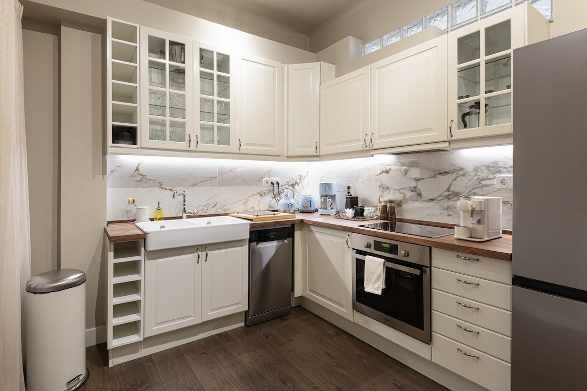 Primavera by halu!: Seafront apartment gallery image 3