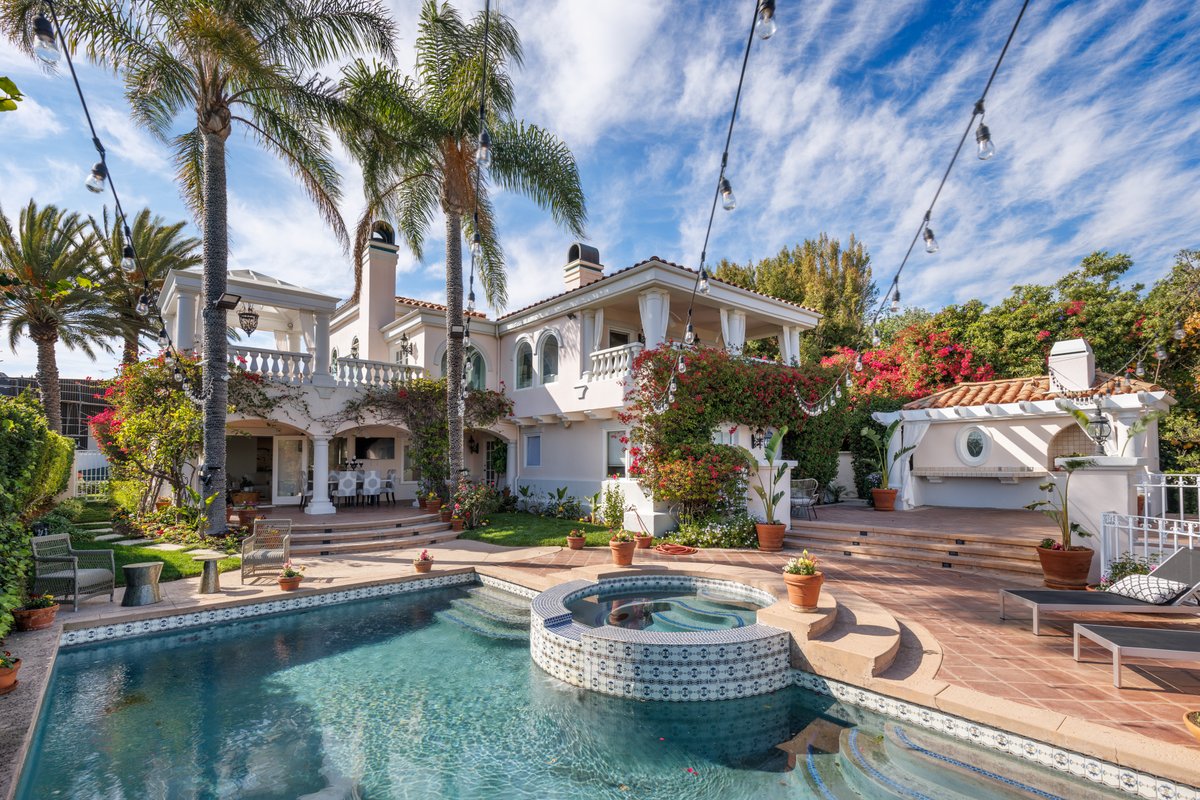 Bel Air Stradella Oasis- Pool and Views!