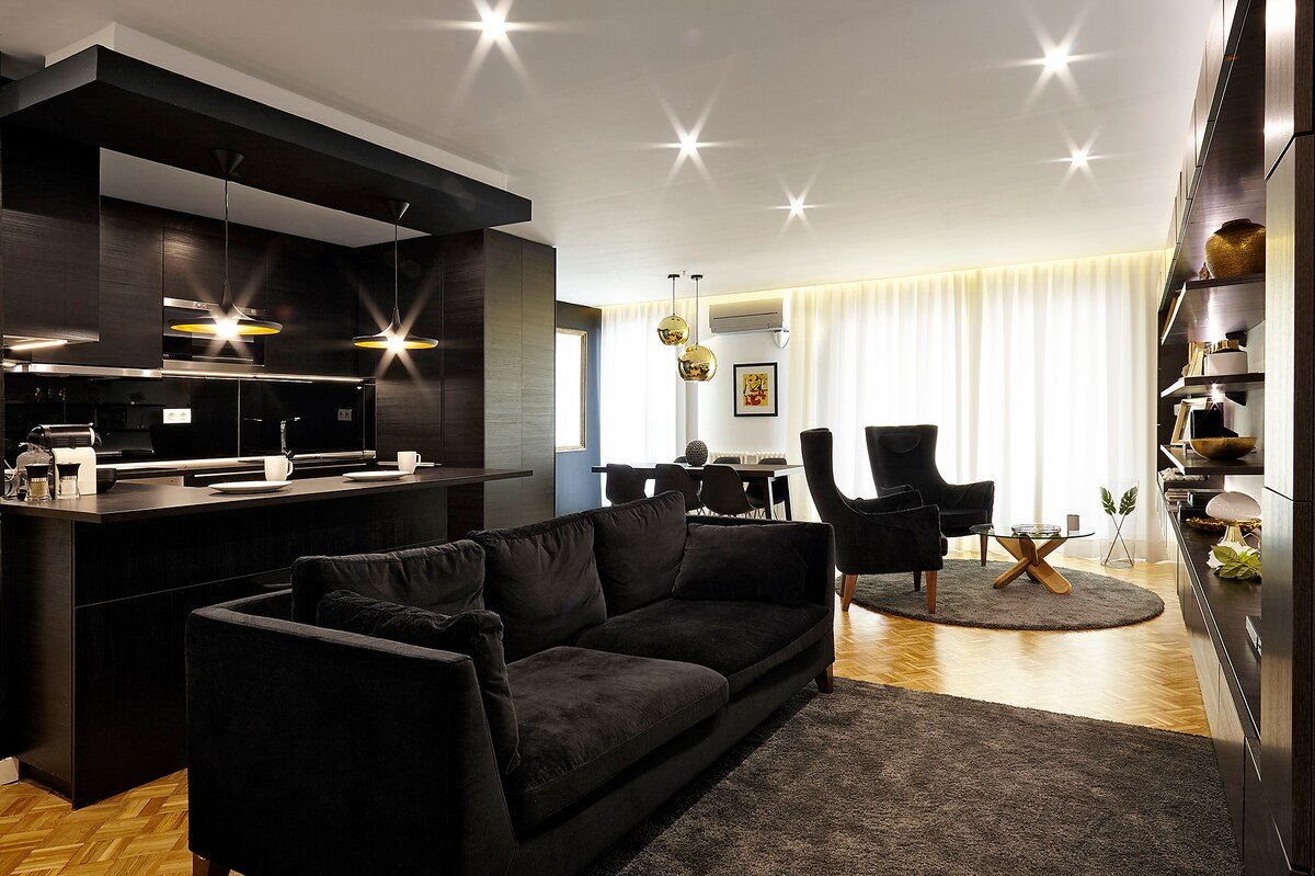BIG AND LUXURIOUS APARTMENT WITH TERRACE gallery image 3