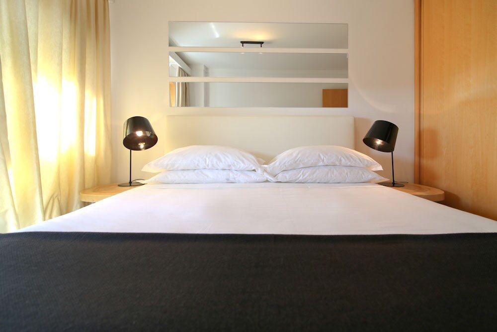 All services included! Two Bedroom apt City view gallery image 4