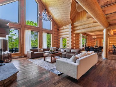 Fiddler Lake Resort – Moose 89