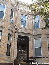 Convenient Ridgewood Brownstone gallery image 3