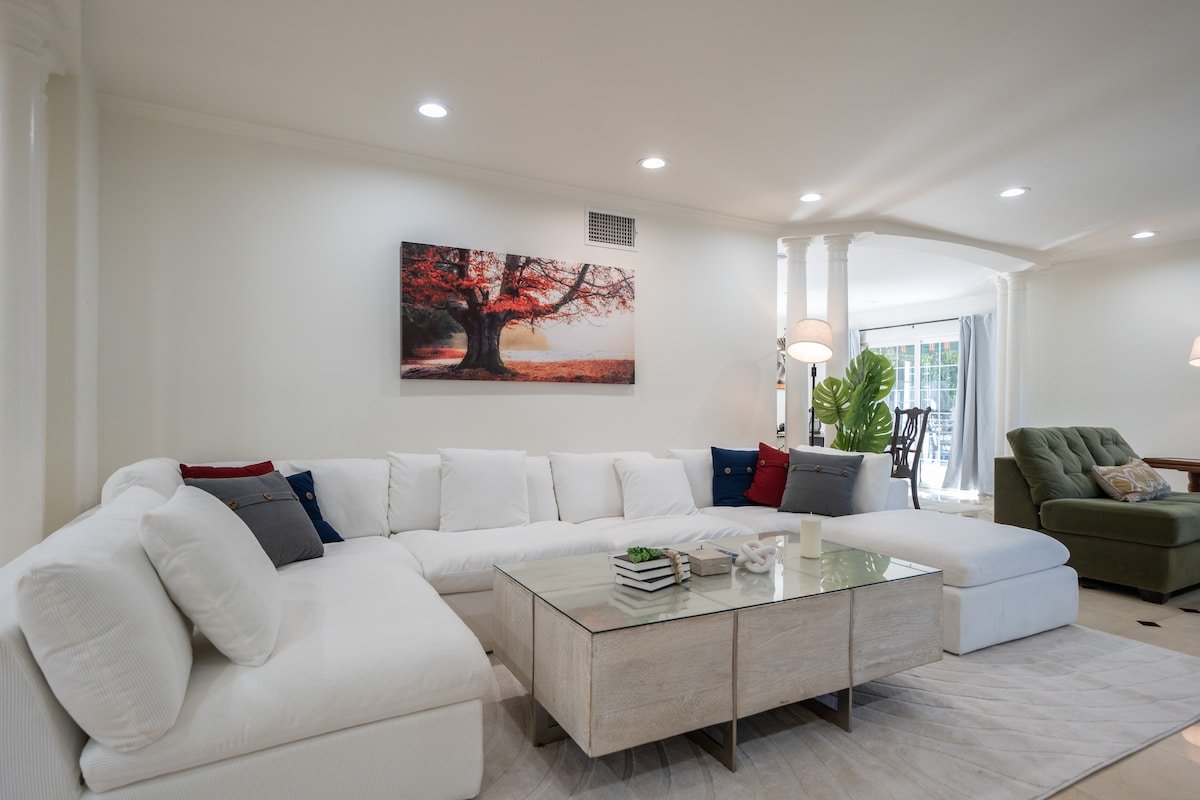 Mt. Olympus Paradise gallery image 4