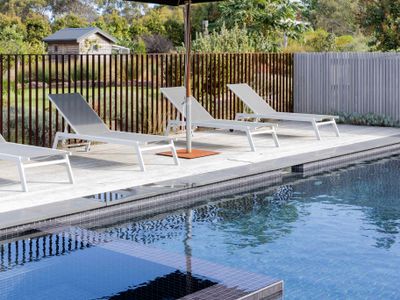 Pt Leo Beach Farm House – Pool/Sauna-walk to beach