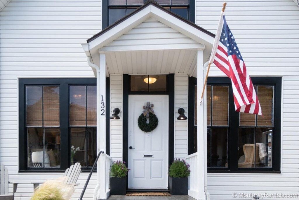 Saltbox – In the Heart of Pacific Grove gallery image 2