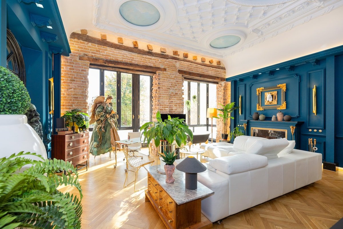 Granada Gallery Loft