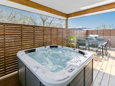 HALE KUPA | Huge Entertainer | Spa | 300m Beach