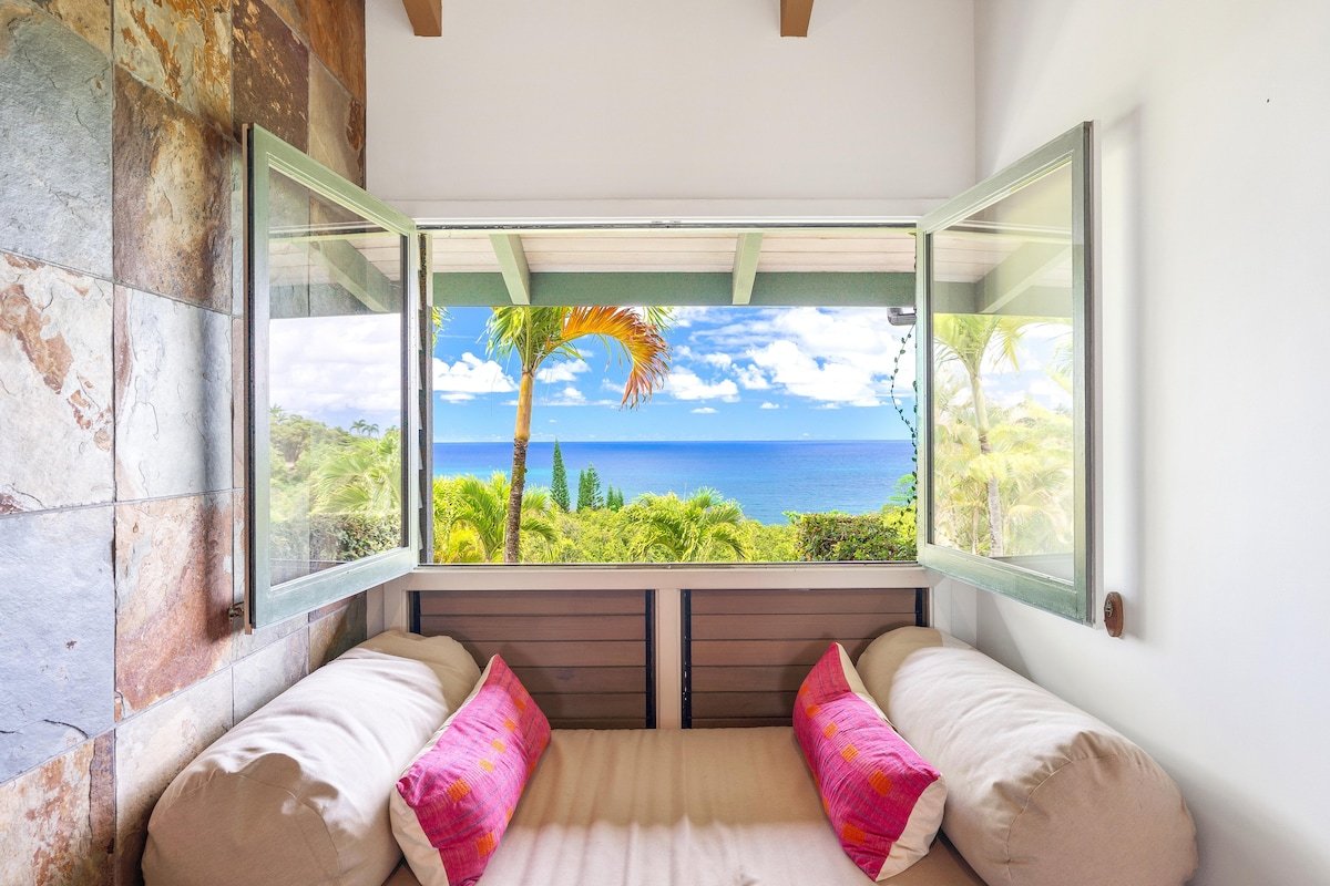 Ocean View Estate w/AC & Pool, Close To Beach gallery image 3