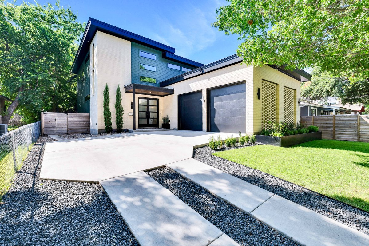 *Modern Lux* 5BR Home – Mins to DT & SoCo, FirePit