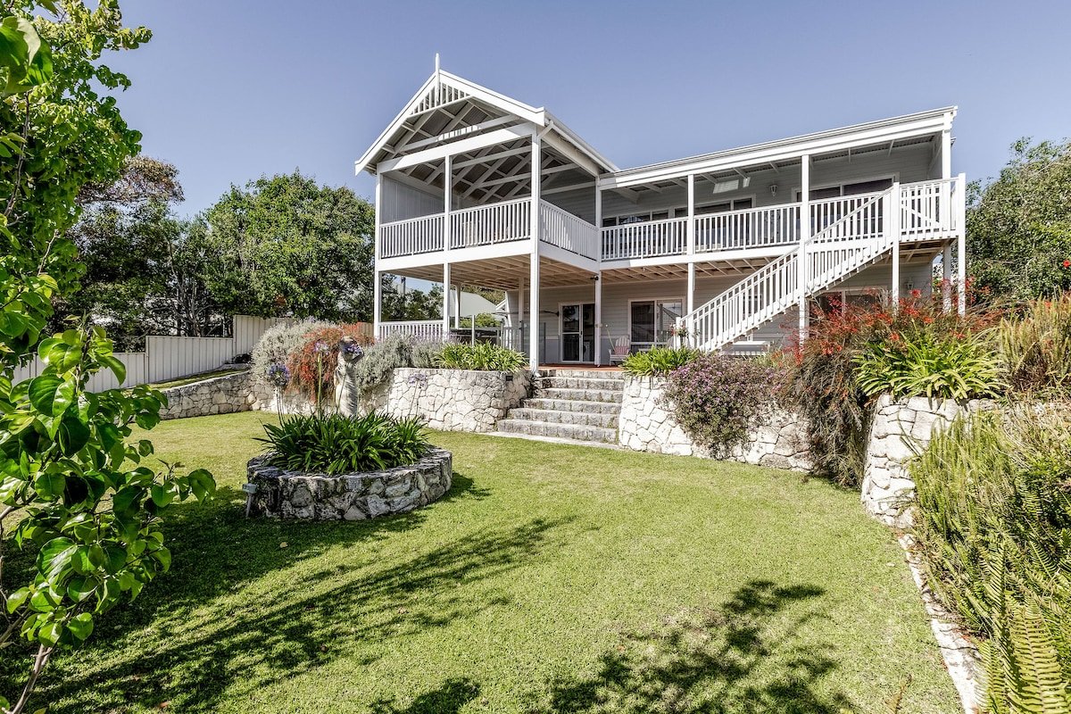 Hampton House in Old Dunsborough gallery image 2