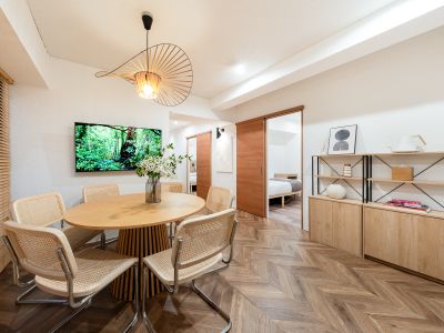 Central Shinjuku 2BR Apt | 47㎡ |Walk to 3 Stations