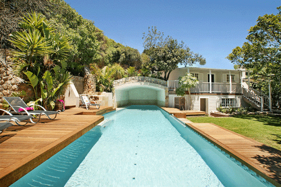 Photo 4 of Dolphin Cottage accommodation in Camps Bay, Cape Town with 5 bedrooms and 4 bathrooms