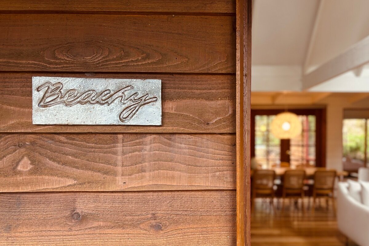 Beach views through the gum trees gallery image 3
