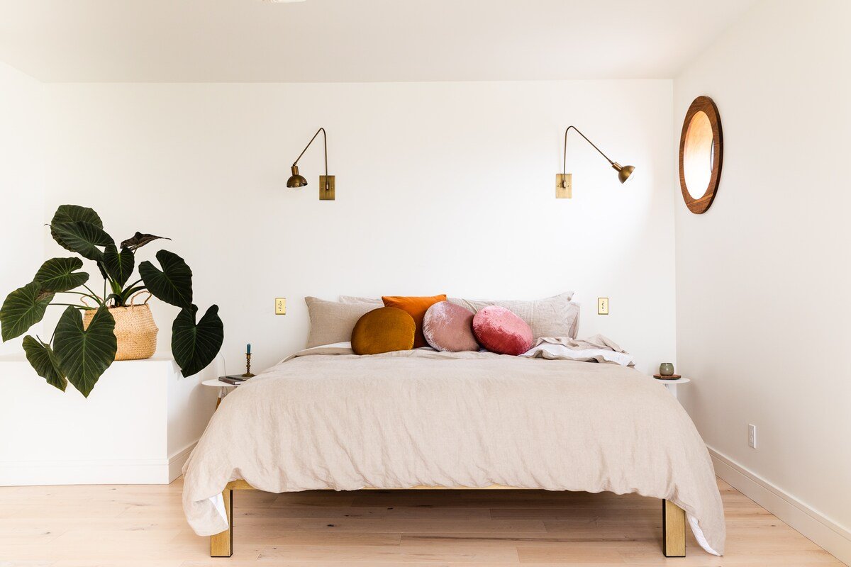 Dreamy SF Beach House! Bright, lux 3 Bd, GG Park gallery image 3