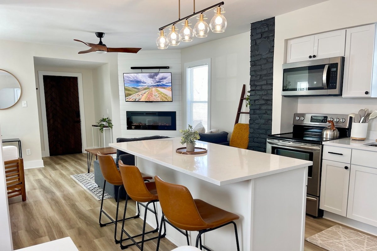 The Nordic Escape | Barrel Sauna & Walkable gallery image 3