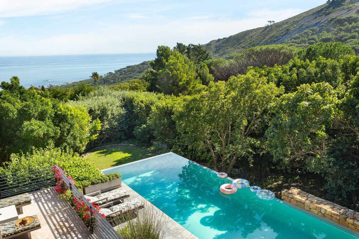 Villa Le Thallo – Sea. Sky. Secluded. gallery image 3