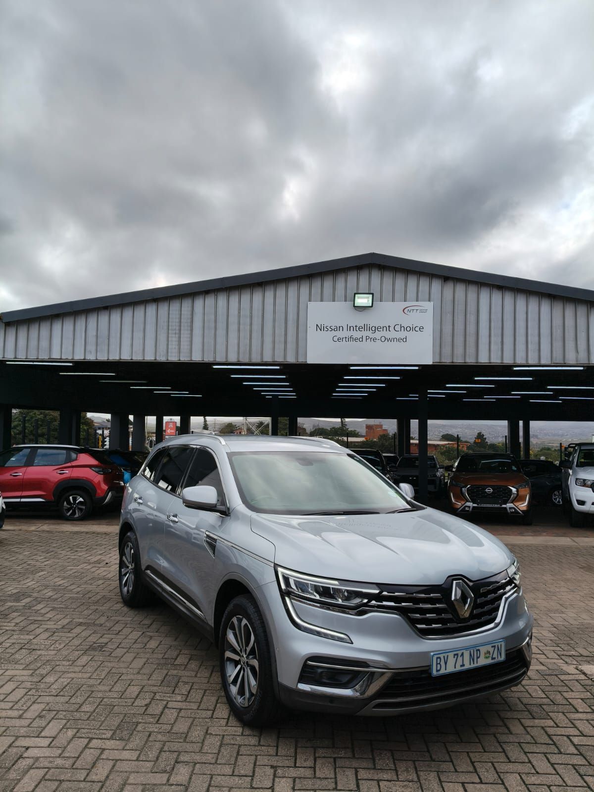 RENAULT KOLEOS 2.5 DYNAMIQU for Sale in South Africa