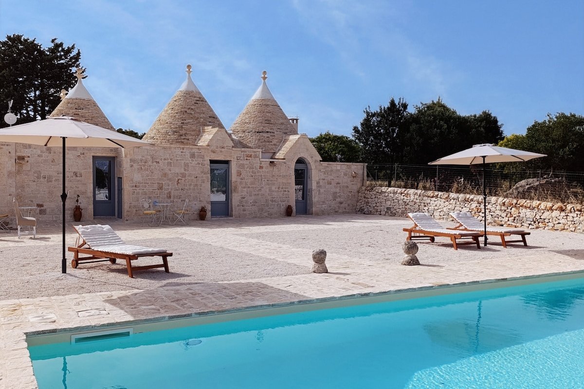 Trulli Fortunato – Private, heated swimming pool gallery image 2