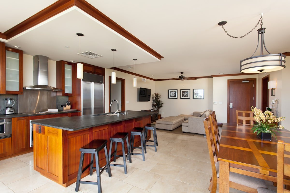 Hale Kailani O-522 a place to gather and relax gallery image 4