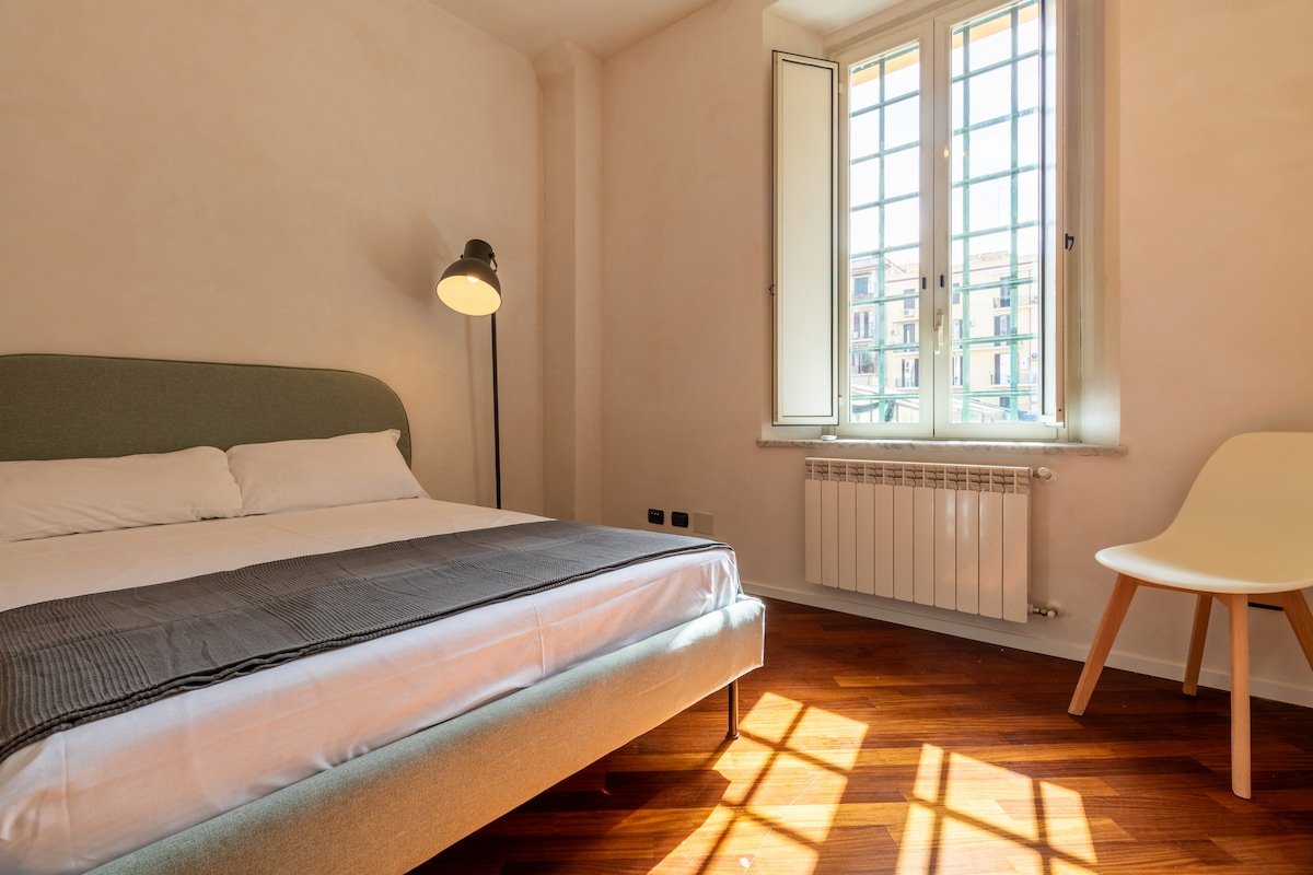 Renovated Apt Next to St. Peter gallery image 4