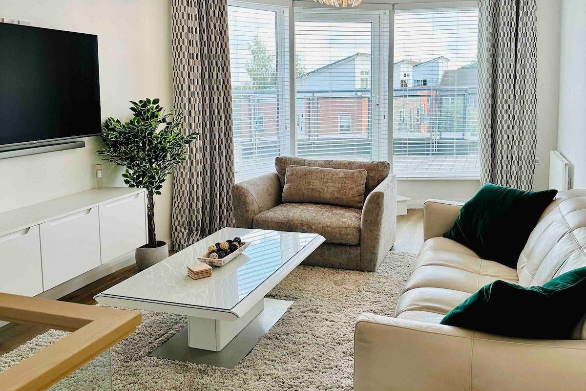 Luxury Duplex 3-bed penthouse gallery image 4