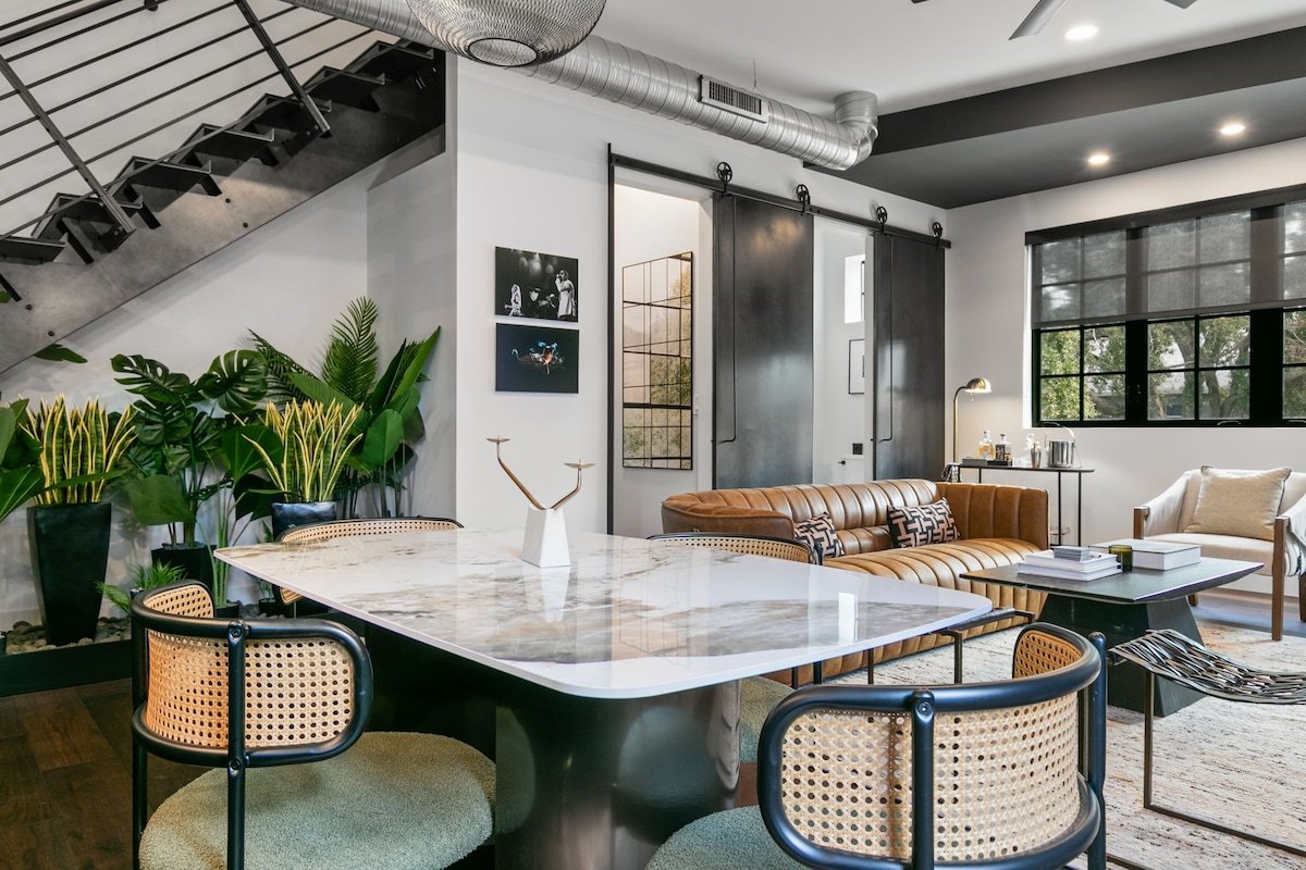 Two Luxurious Hyde Park Homes w/ 5 Star Amenities