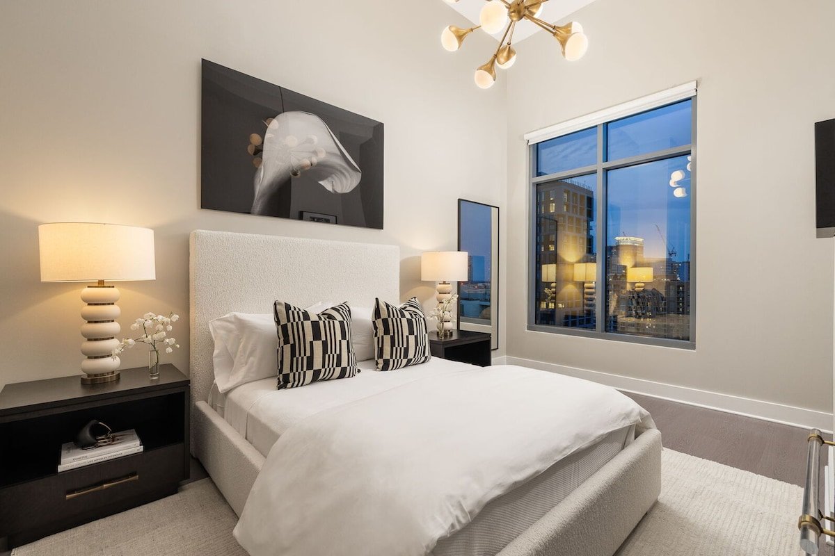 Sunrise Serenity Penthouse gallery image 4