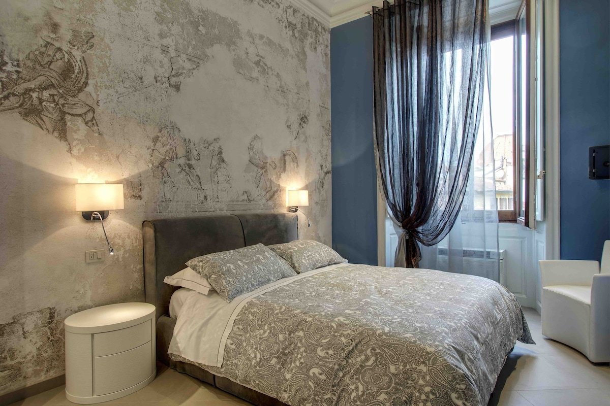 Luxury New Apartment Duomo View 4 sleeps Ac Wifi gallery image 4
