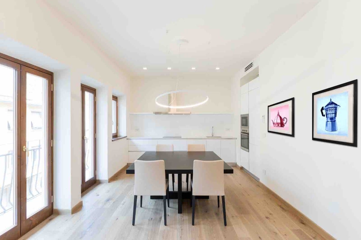 Ponte Vecchio Luxury Flat gallery image 4