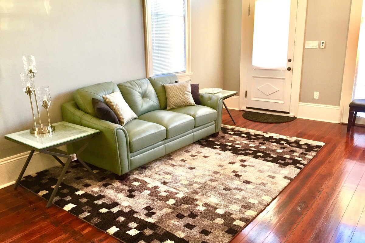 LUXURIOUS HUGE HOME NEAR FRENCH QUARTER!!! gallery image 5