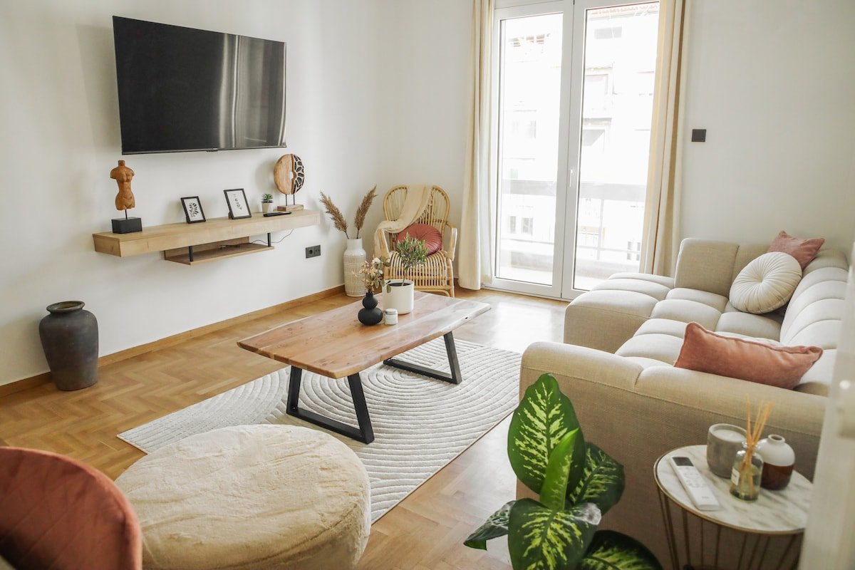 3BD w/ Temple of Zeus View – 5min to Acropolis gallery image 3