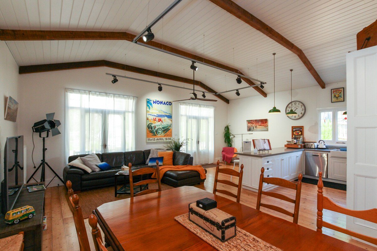 Vintage Charm on St Leonards in the Yarra Valley gallery image 4