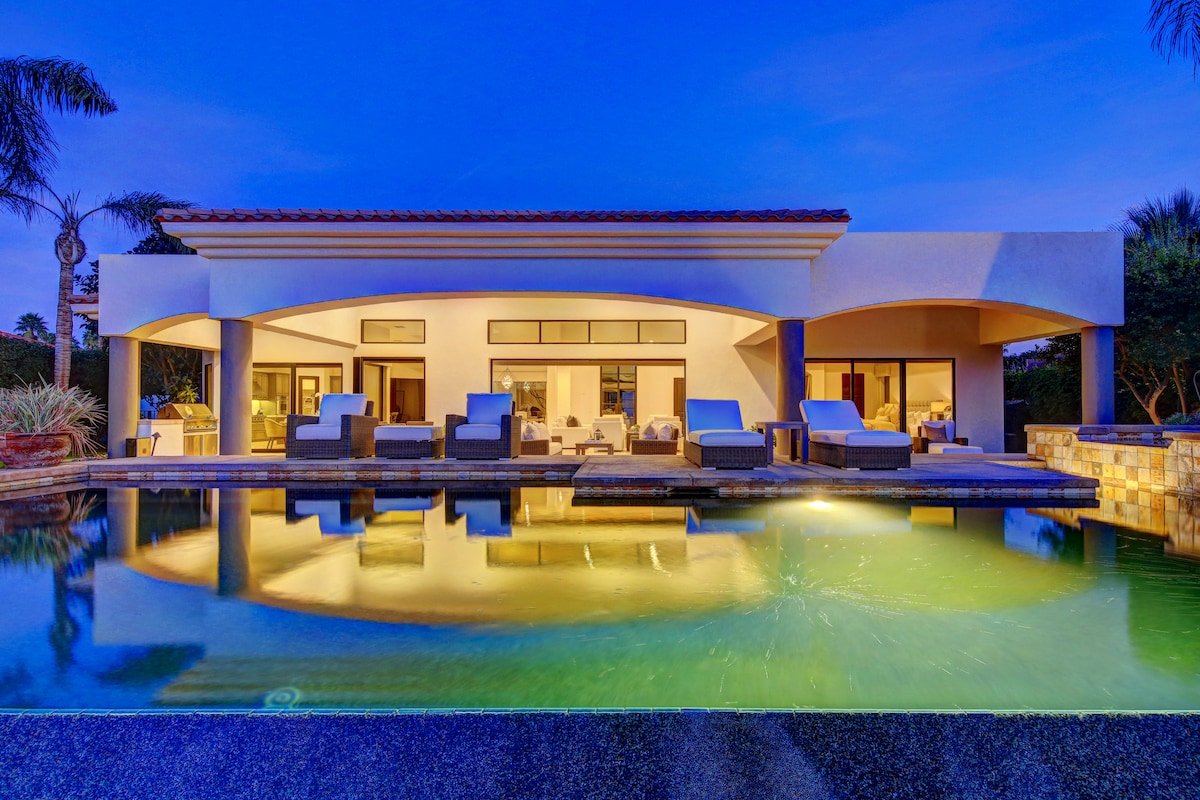 Villa Lago #065943 4BR gallery image 3