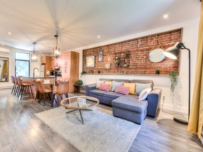 SD1B Elegant Plateau Retreat on Saint-Denis