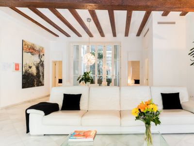 HOME IN VALENCIA AT PLAZA DE LA REINA-CATEDRAL