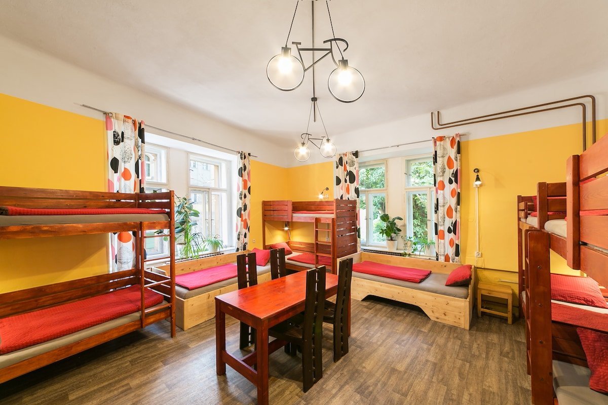 Cheap accommodation for group in Prague gallery image 3