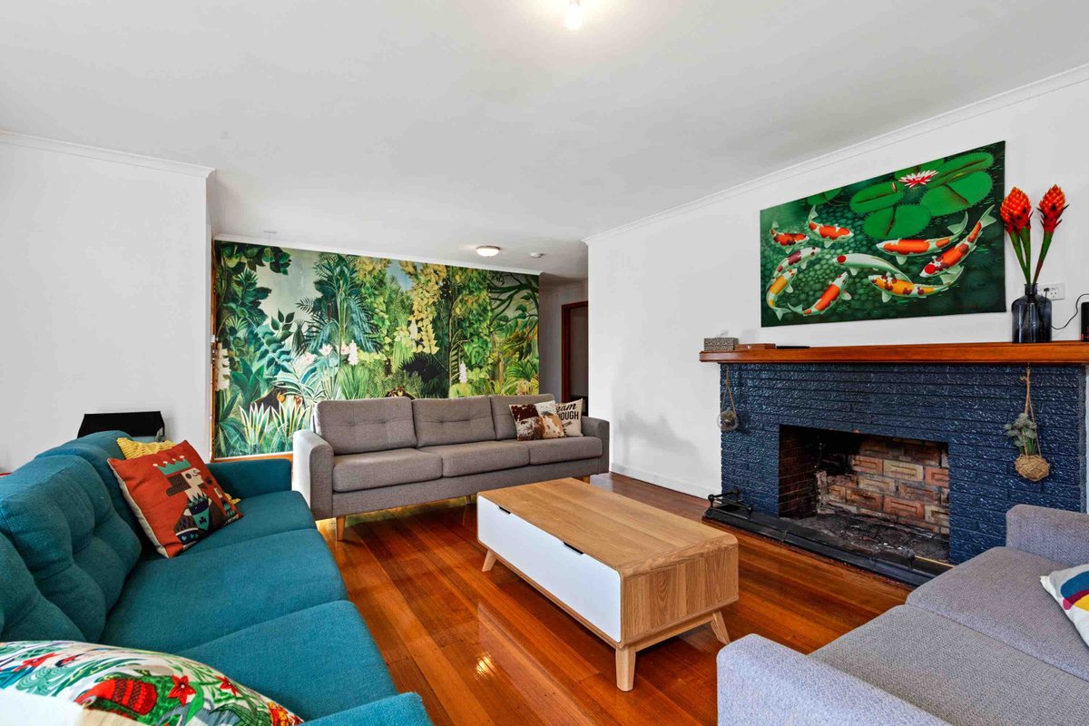 The CURE at Derby – The Doctors Residence. Main St