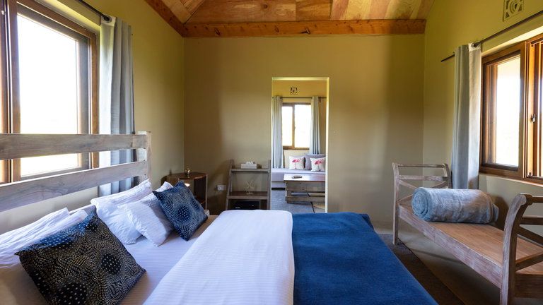 Mandhari Lodge Guest Chalet - Acacia Double Suite