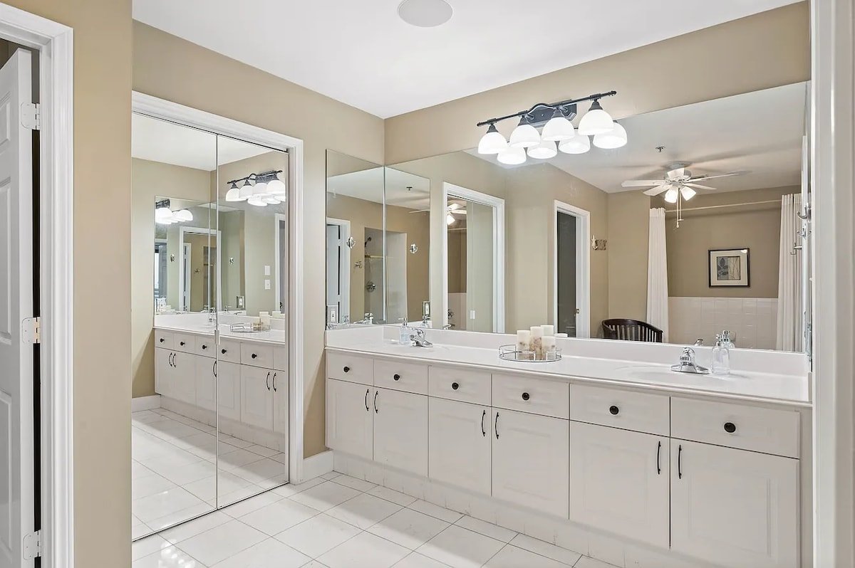 Lovely 3/3 Condo on Texas Motor Speedway gallery image 5